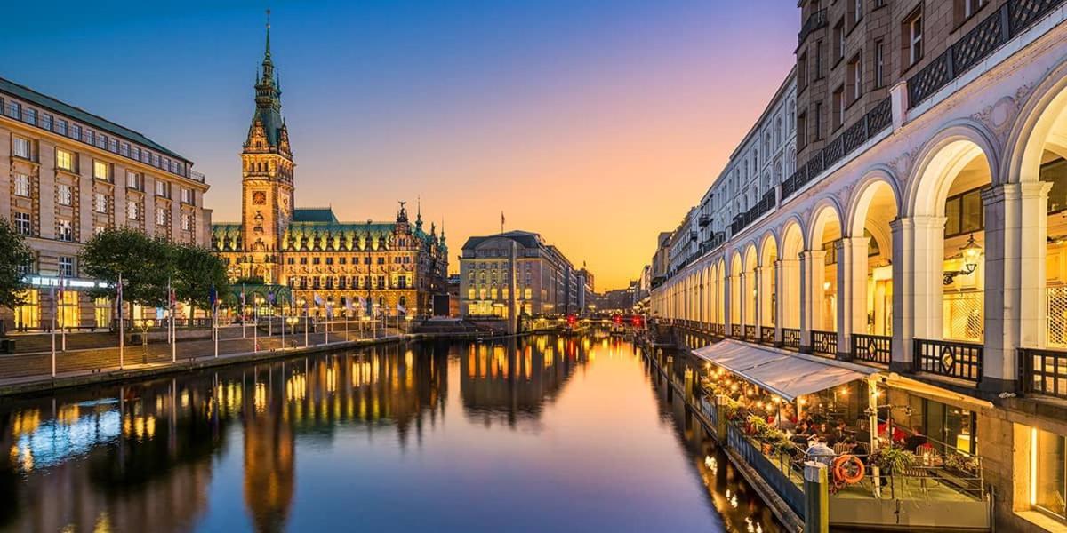 Hotel Koenigshof Hamburg-Harburg Buitenkant foto
