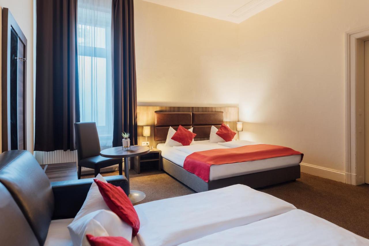 Hotel Koenigshof Hamburg-Harburg Buitenkant foto